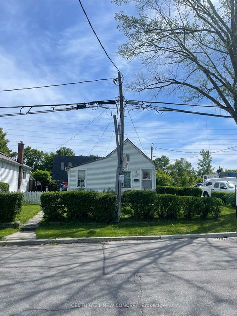 Photo 1 at 1171 Roselawn Avenue, Belgravia, Toronto