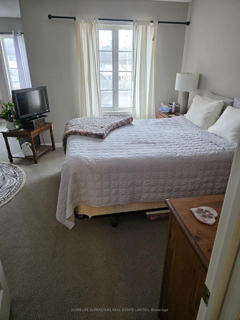 Photo 7 at 371 Ferndale Drive S, Ardagh, Barrie