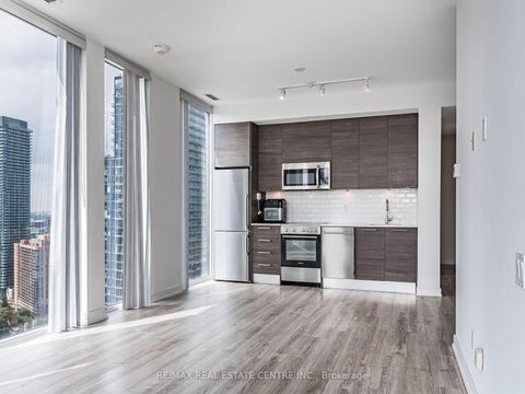 Photo 11 at 3302 - 28 Wellesley Street, Yonge Corridor, Toronto