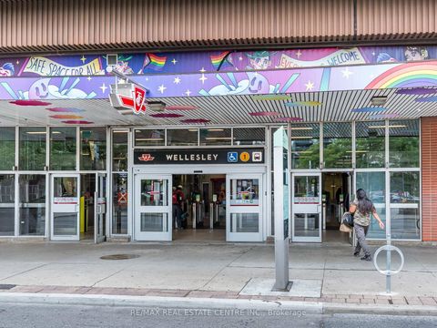 Photo 36 at 3302 - 28 Wellesley Street, Yonge Corridor, Toronto