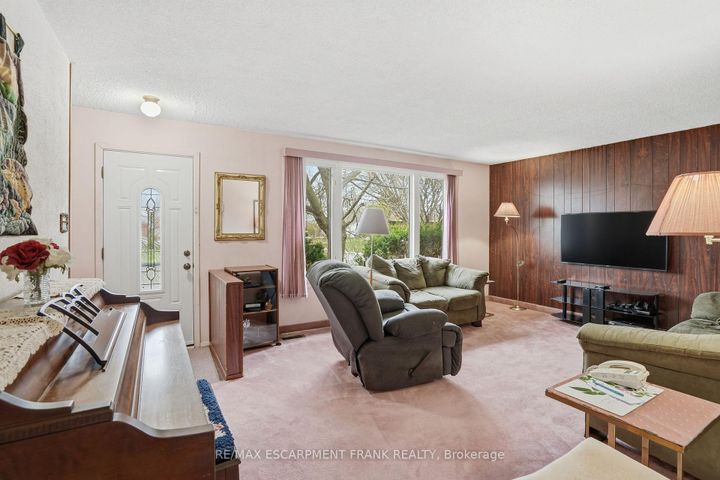 Photo 7 at 99 PALMER Road, Berrisfield, Hamilton