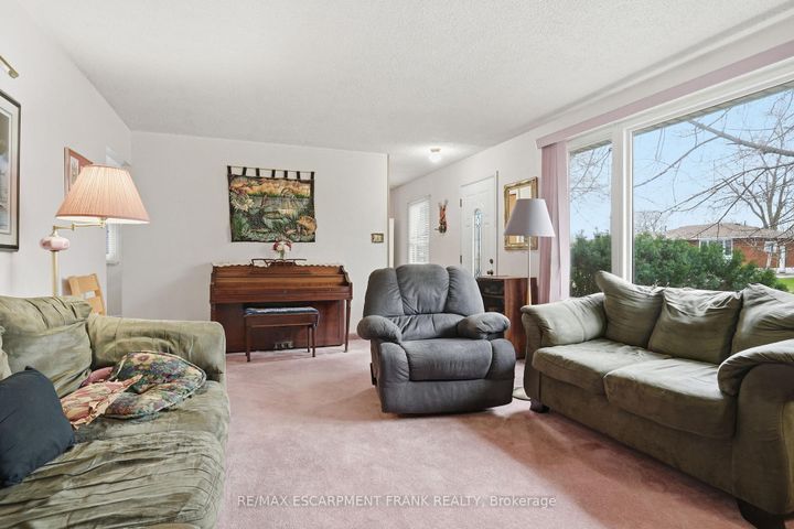 Photo 10 at 99 PALMER Road, Berrisfield, Hamilton