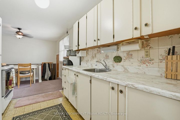 Photo 17 at 99 PALMER Road, Berrisfield, Hamilton