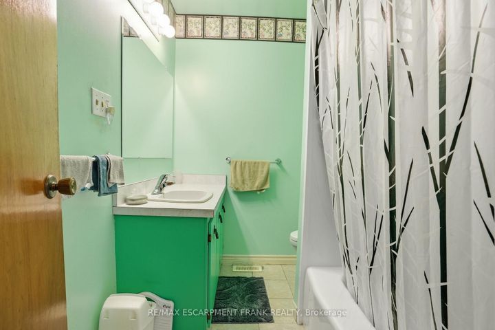 Photo 24 at 99 PALMER Road, Berrisfield, Hamilton