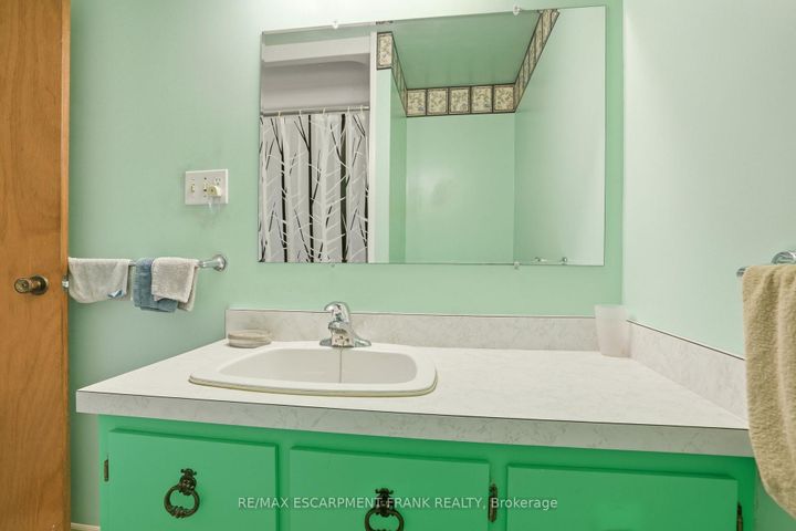 Photo 25 at 99 PALMER Road, Berrisfield, Hamilton