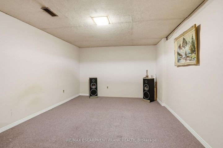 Photo 31 at 99 PALMER Road, Berrisfield, Hamilton