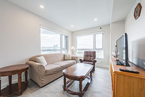 Photo 14 at 317 - 58 Lakeside Terrace, Little Lake, Barrie