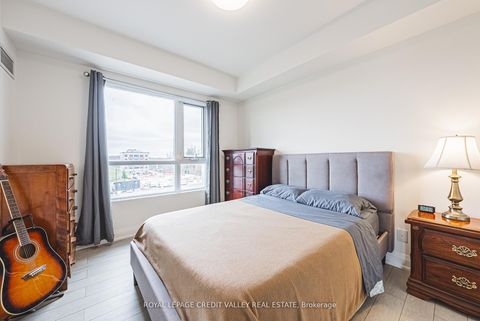 Photo 17 at 317 - 58 Lakeside Terrace, Little Lake, Barrie