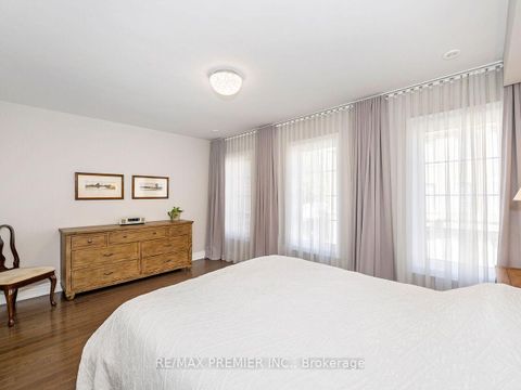 Photo 18 at 13 - 30 Hargrave Lane, York Mills, Toronto