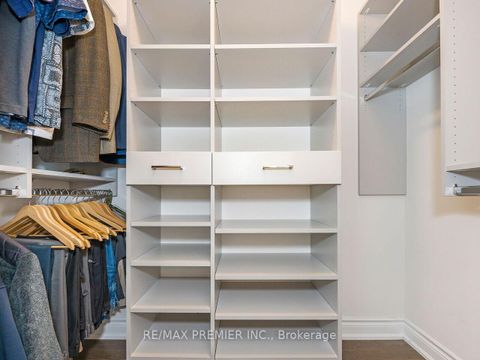 Photo 19 at 13 - 30 Hargrave Lane, York Mills, Toronto