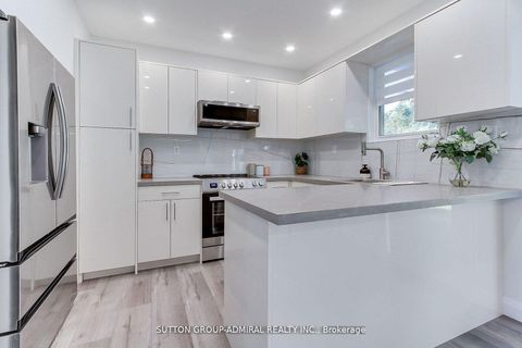 Photo 12 at 836 Montsell Avenue, Historic Lakeshore Communities, Georgina