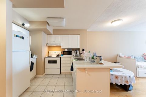 Photo 1 at 504 - 19 Northern Heights Drive, Langstaff, Richmond Hill
