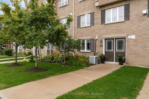 Photo 2 at 221 Harvie Road, Holly, Barrie