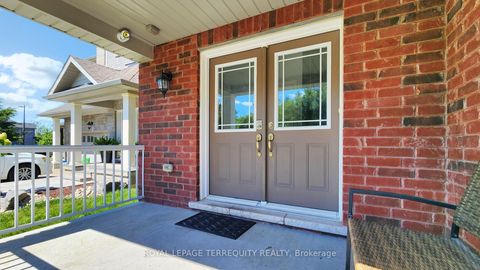 Photo 5 at 28 Richmond Park Drive, Keswick North, Georgina