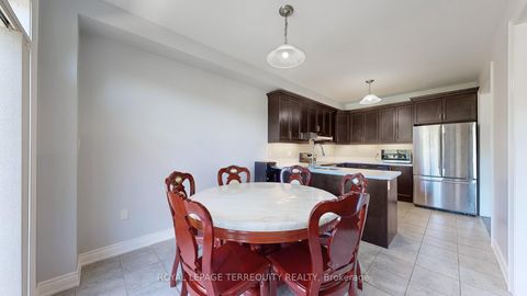 Photo 19 at 28 Richmond Park Drive, Keswick North, Georgina