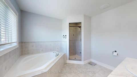 Photo 31 at 28 Richmond Park Drive, Keswick North, Georgina