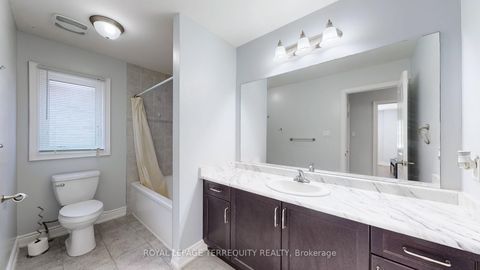 Photo 41 at 28 Richmond Park Drive, Keswick North, Georgina