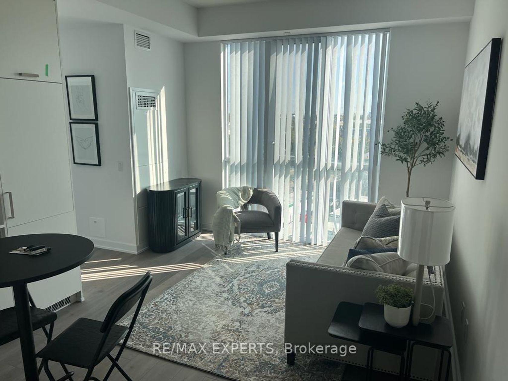 509 - 60 Honey Crisp Crescent, Vaughan Corporate Centre, Vaughan photo number 2