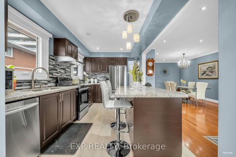 Photo 4 at 24 Goldcrest Boulevard, Rustic, Toronto