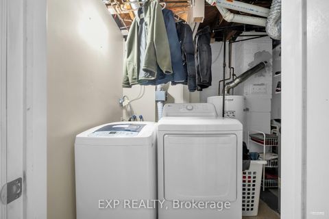 Photo 34 at 24 Goldcrest Boulevard, Rustic, Toronto