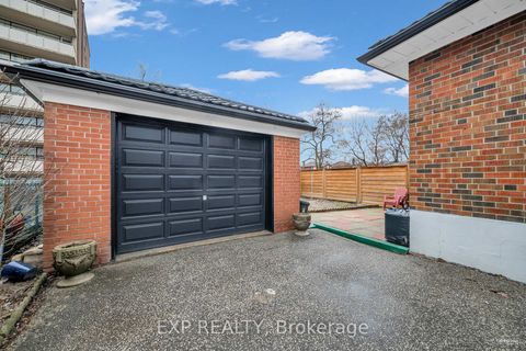 Photo 43 at 24 Goldcrest Boulevard, Rustic, Toronto