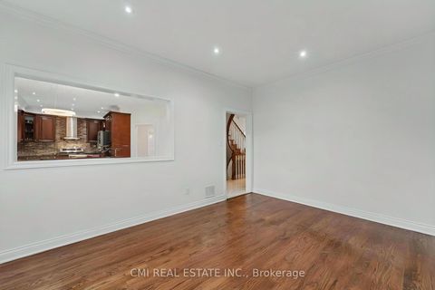 Photo 8 at 717 Vaughan Mills Road, Islington Woods, Vaughan