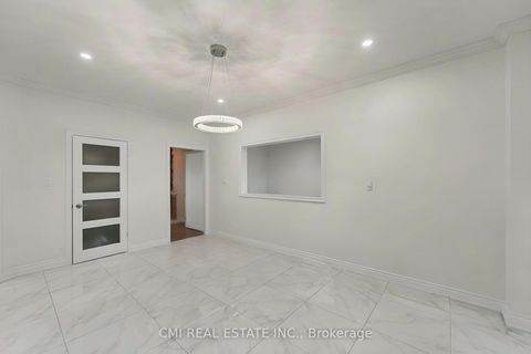 Photo 13 at 717 Vaughan Mills Road, Islington Woods, Vaughan