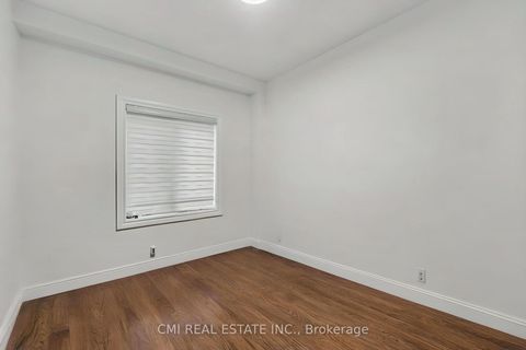 Photo 15 at 717 Vaughan Mills Road, Islington Woods, Vaughan