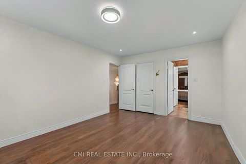 Photo 18 at 717 Vaughan Mills Road, Islington Woods, Vaughan