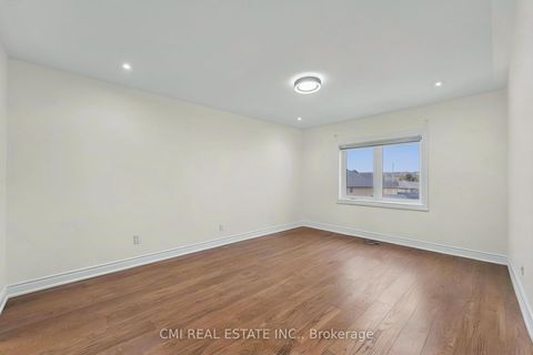 Photo 22 at 717 Vaughan Mills Road, Islington Woods, Vaughan