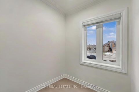 Photo 26 at 717 Vaughan Mills Road, Islington Woods, Vaughan