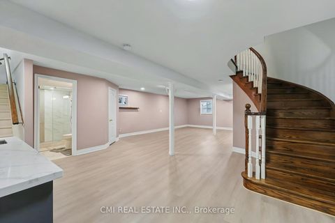 Photo 34 at 717 Vaughan Mills Road, Islington Woods, Vaughan