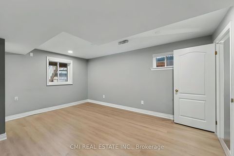 Photo 37 at 717 Vaughan Mills Road, Islington Woods, Vaughan