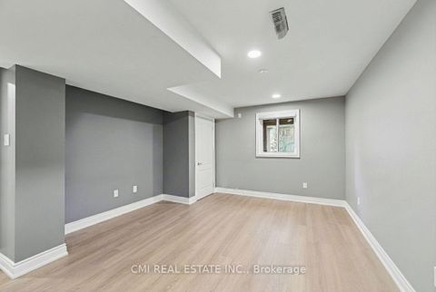 Photo 38 at 717 Vaughan Mills Road, Islington Woods, Vaughan