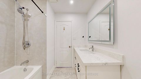 Photo 25 at 32 Arco Circle, Maple, Vaughan