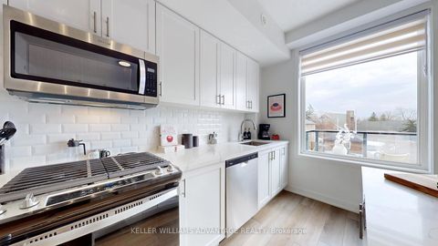 Photo 9 at 2 - 1479 O'Connor Drive, East York, Toronto