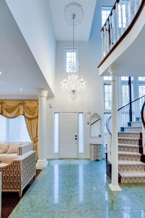 Photo 6 at 117 Theodore Place, Yorkhill, Vaughan