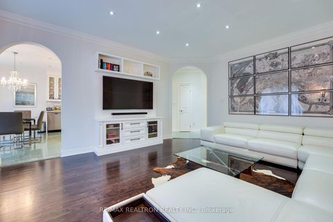 Photo 23 at 117 Theodore Place, Yorkhill, Vaughan