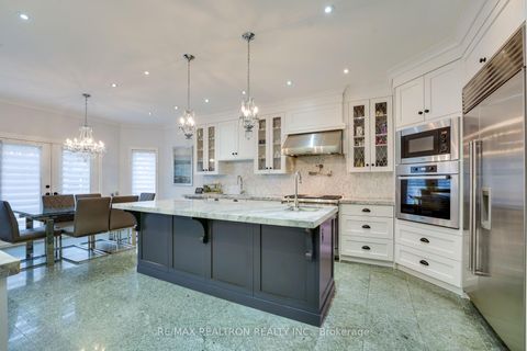 Photo 24 at 117 Theodore Place, Yorkhill, Vaughan