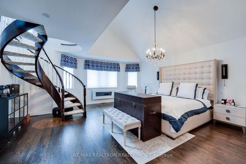 Photo 36 at 117 Theodore Place, Yorkhill, Vaughan