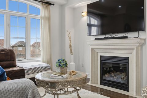 Photo 20 at 52 Quarrie Lane, Northwest Ajax, Ajax