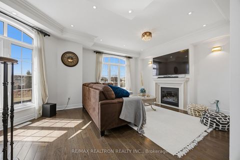 Photo 21 at 52 Quarrie Lane, Northwest Ajax, Ajax