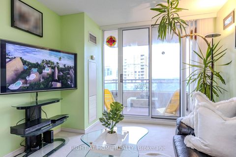 Photo 14 at 801 - 330 Red Maple Road, Langstaff, Richmond Hill