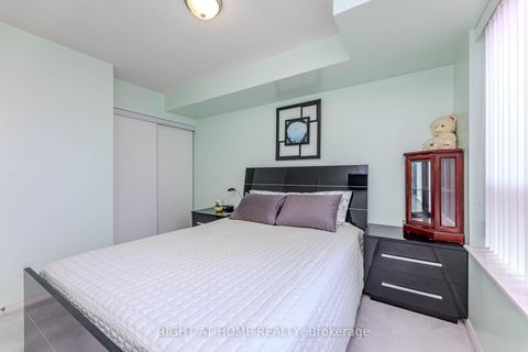 Photo 19 at 801 - 330 Red Maple Road, Langstaff, Richmond Hill