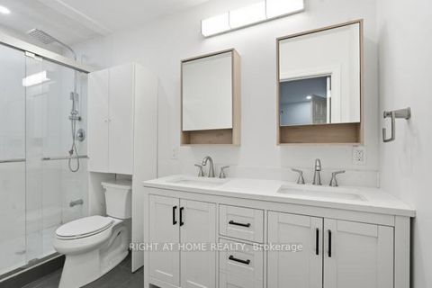 Photo 11 at 200 Gary Drive, Pelmo Park W4, Toronto