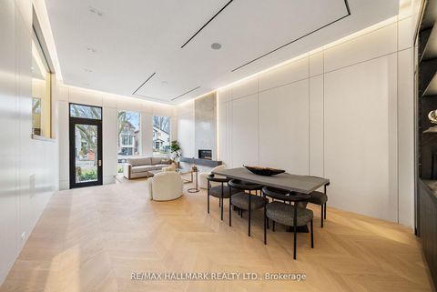 Photo 8 at 167 Parkhurst Boulevard, Leaside, Toronto