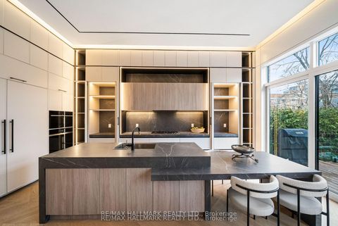 Photo 12 at 167 Parkhurst Boulevard, Leaside, Toronto