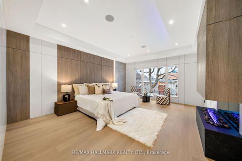 Photo 21 at 167 Parkhurst Boulevard, Leaside, Toronto