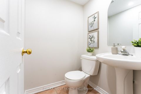 Photo 4 at 2 - 50 Markham Road, Scarborough Village, Toronto