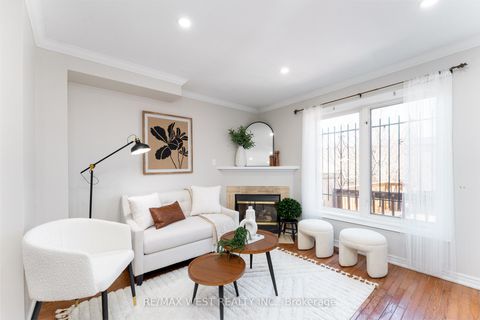 Photo 9 at 2 - 50 Markham Road, Scarborough Village, Toronto